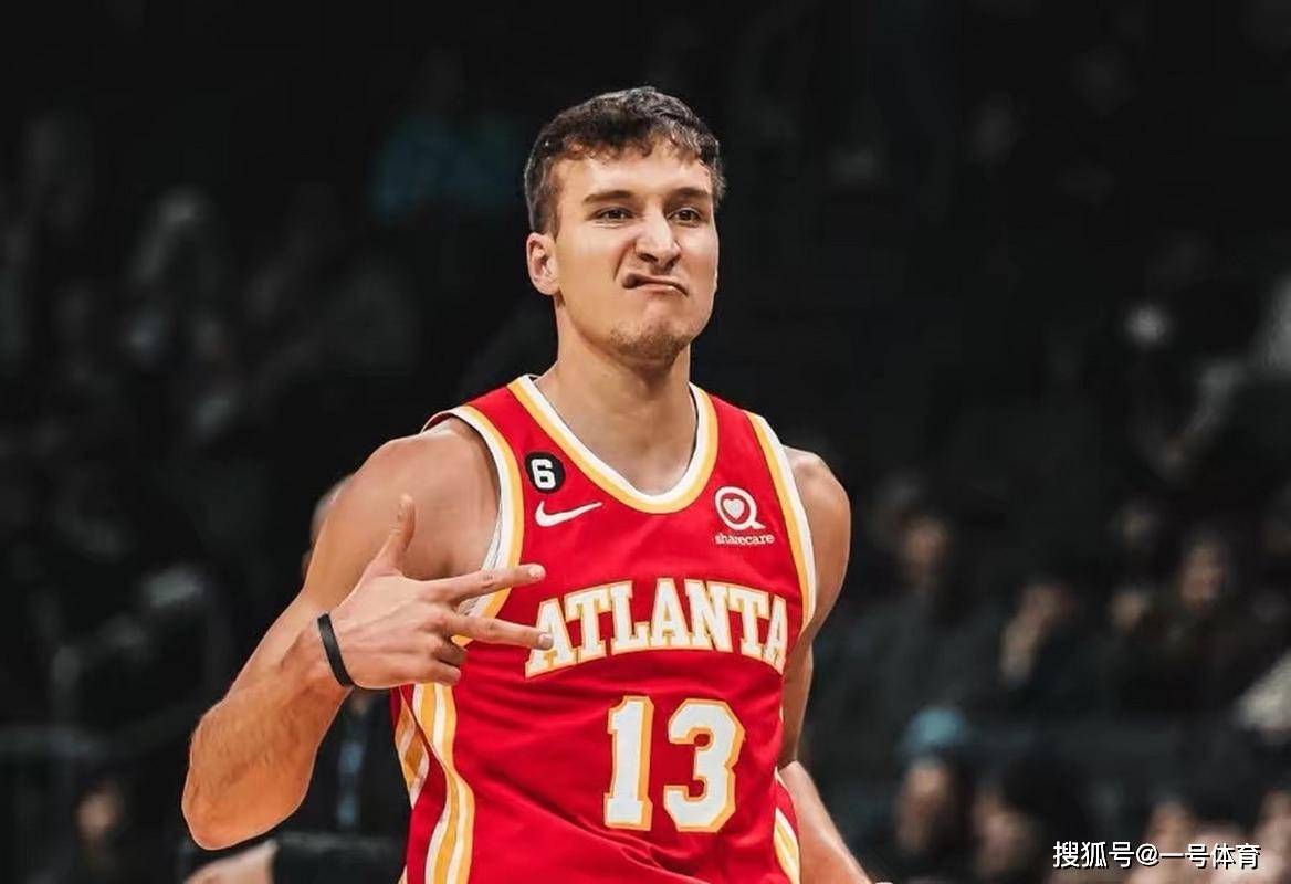 包含冲刺阶段意甲传出新动向，洛杉矶快船队长鼓劲，管理层表态：球迷炸锅，年轻球员得到机会的词条