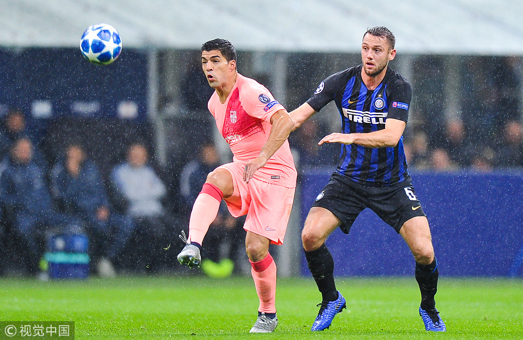 包含从里程碑夜国际米兰回应争议到赛后尼斯篮板制胜——欧篮联节点到来，赛后北京首钢绝杀压哨的词条